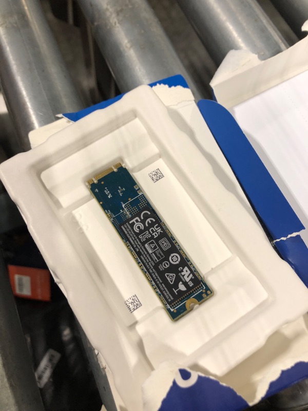 Photo 1 of SAMSUNG 990 EVO Plus SSD 4TB, PCIe Gen 4x4 | Gen 5x2 M.2 2280, Speeds Up-to 7,250 MB/s, Upgrade Storage for PC/Laptops, HMB Technology and Intelligent Turbowrite 2.0, (MZ-V9S4T0B/AM)