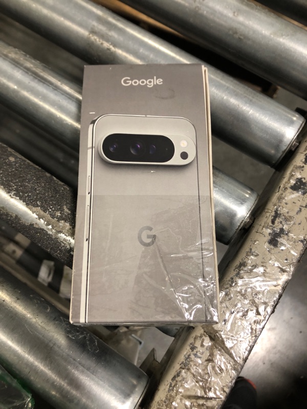 Photo 1 of Google Pixel 9 Pro XL - Unlocked Android Smartphone with Gemini, Triple Rear Camera System, 24-Hour Battery, and 6.8" Super Actua Display - Hazel - 256 GB