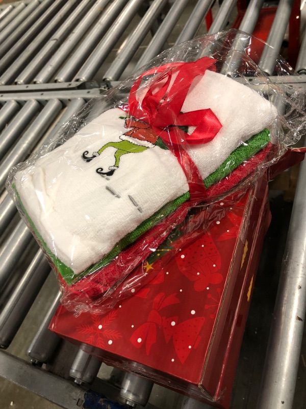 Photo 1 of ***2 COUNT*** CLMGGRX Large Christmas Hand Towels Bathroom Decorations,Pure Cotton Christmas Kitchen Towels 27 X 16 Inch Christmas Dish Towels for Home Kitchen Bathroom Xmas Decor