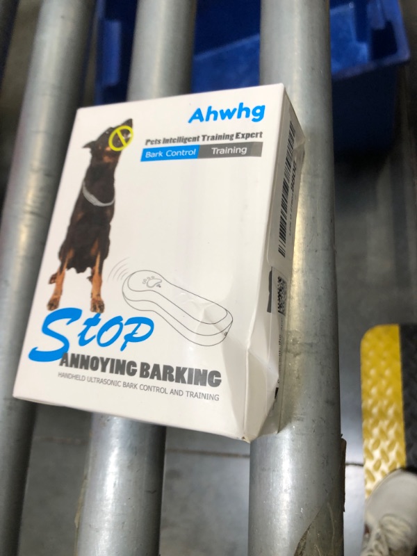 Photo 4 of ***power turns on, unknown if working for stop dog barking*** Ahwhg New Anti Barking Device,Dog Barking Control Devices,Rechargeable Ultrasonic Dog Bark Deterrent up to 16.4 Ft Effective Control Range Safe for Human & Dogs Portable Indoor & Outdoor(Blue)