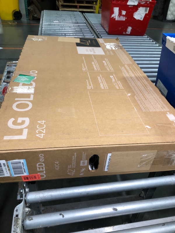 Photo 1 of LG 42-Inch Class OLED evo C4 Series Smart TV 4K Processor Flat Screen with Magic Remote AI-Powered with Alexa Built-in (OLED42C4PUA, 2024)