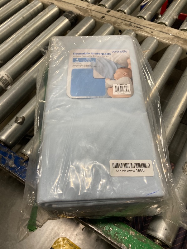View 2 of Serenelife Reusable Underpads 4-Pack Blue Incontinence Bed Pads 34 x 36 IN - For Adults, Kids & Pets - Super Absorbent & Leak-Resistant - Soft Top Layer For All Skin Types - Washable & Reusable - Blue