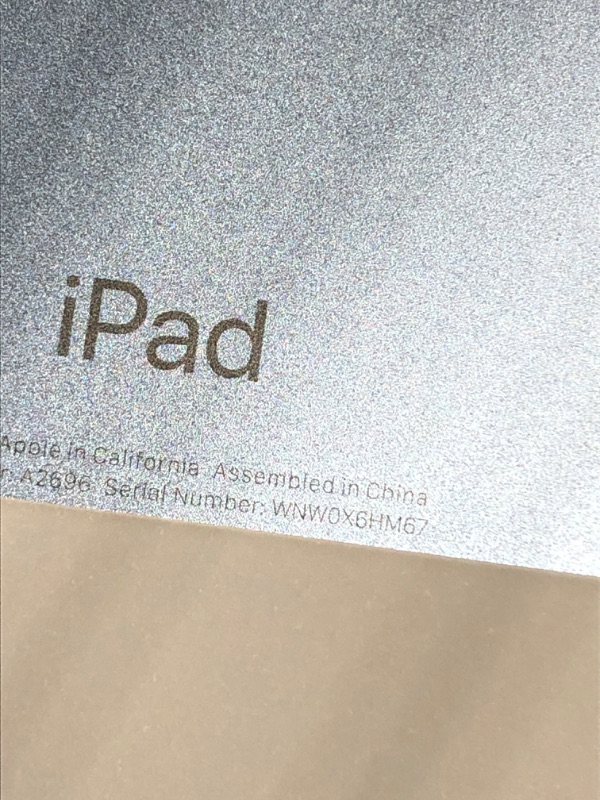 Photo 3 of Apple iPad (10th Generation): with A14 Bionic chip