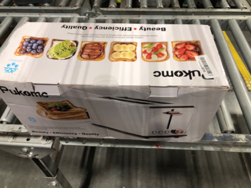 Photo 1 of ***USED***Pukomc Toaster 4 Slice with Wide Slots, 2 Long Slot Toaster for Bagels Waffles and Toast, 6 Browning Levels, Stainless Steel, Removable Tray, Cancel/Bagel/Defrost Functions, WT-8500 White (1400W)