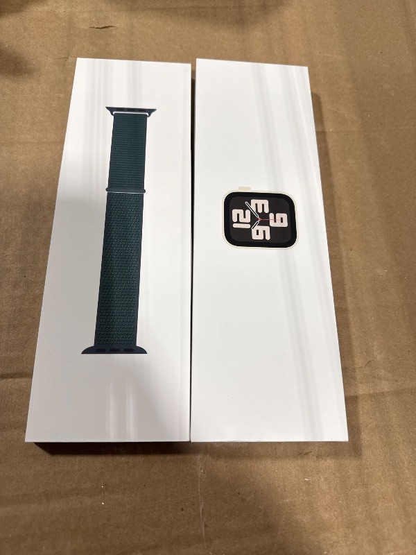 Photo 2 of ***NEW/FACTORY SEALED** Apple Watch SE (2nd Gen) [GPS 40mm] Smartwatch with Aluminum Case with Starlight Sport Loop. Fitness and Sleep Tracker