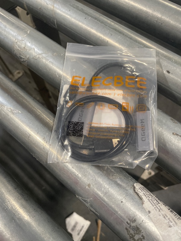 Photo 1 of Elecbee HDMI to Mini DisplayPort Converter Adapter Cable 4K X 2K HDMI Male to Mini DP Female Video Cable