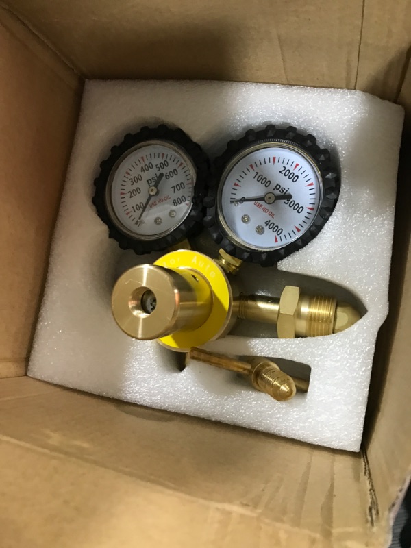 Photo 3 of Nitrogen Regulator with 0-800 PSI Delivery Pressure, 60" Hose CGA580 Inlet Connection and 1/4'' Male Flare Outlet Connection