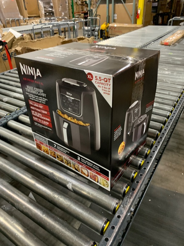 Photo 3 of Ninja 5.5 Quart Air Fryer Max XL