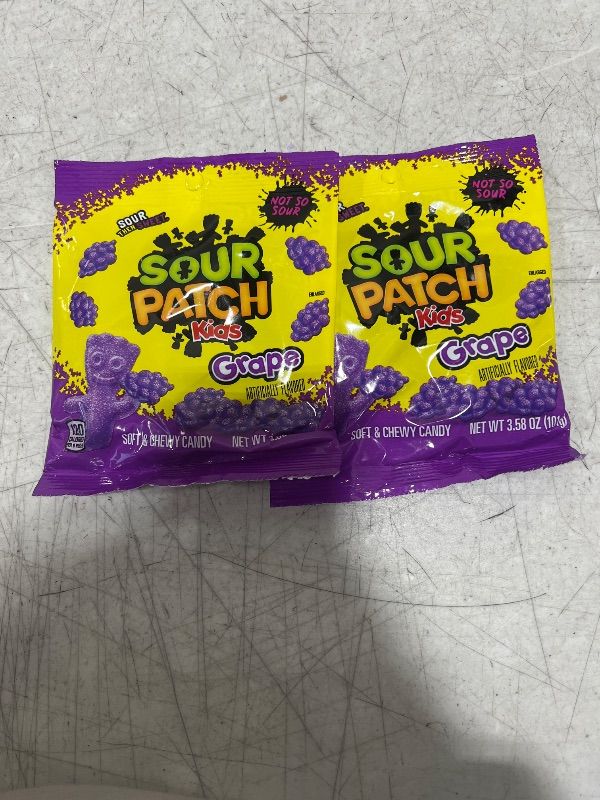 Photo 2 of 2 pack SOUR PATCH KIDS Grape Soft & Chewy Candy 3.58 Oz