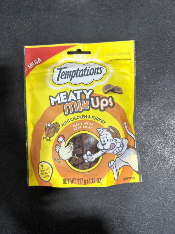 Photo 2 of Temptations Meaty MixUps Cat Treats with Chicken & Turkey, 4.12 oz. Pouch