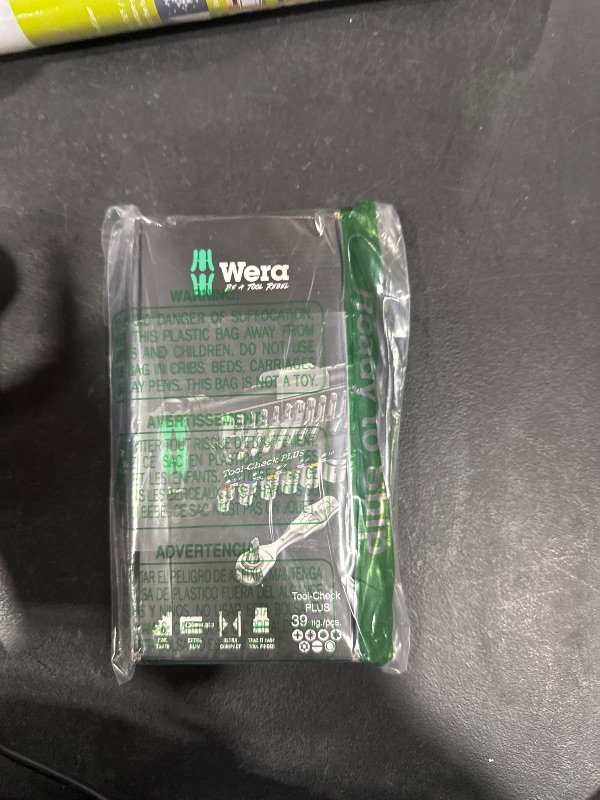 Photo 2 of Wera 056490 Tool-Check Plus Bit Ratchet Set with Sockets - Metric