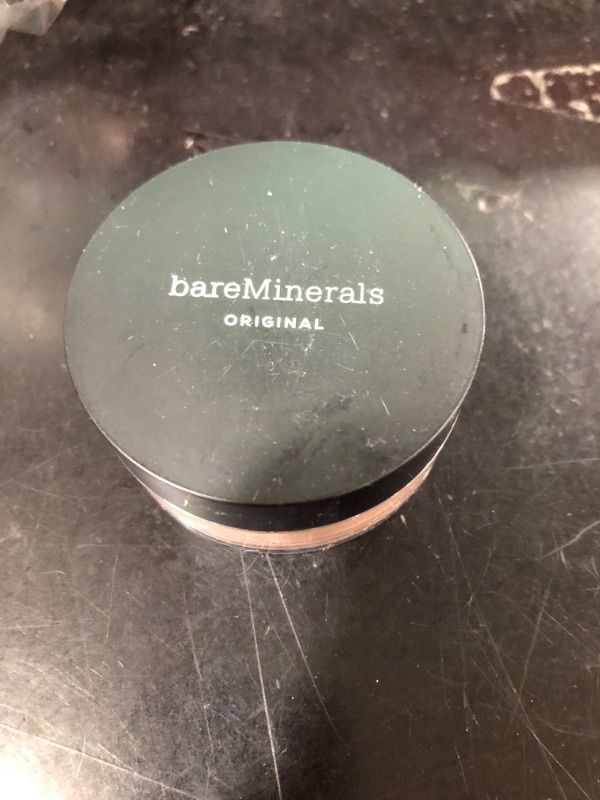 Photo 3 of bareMinerals Original Loose Powder Foundation SPF 15