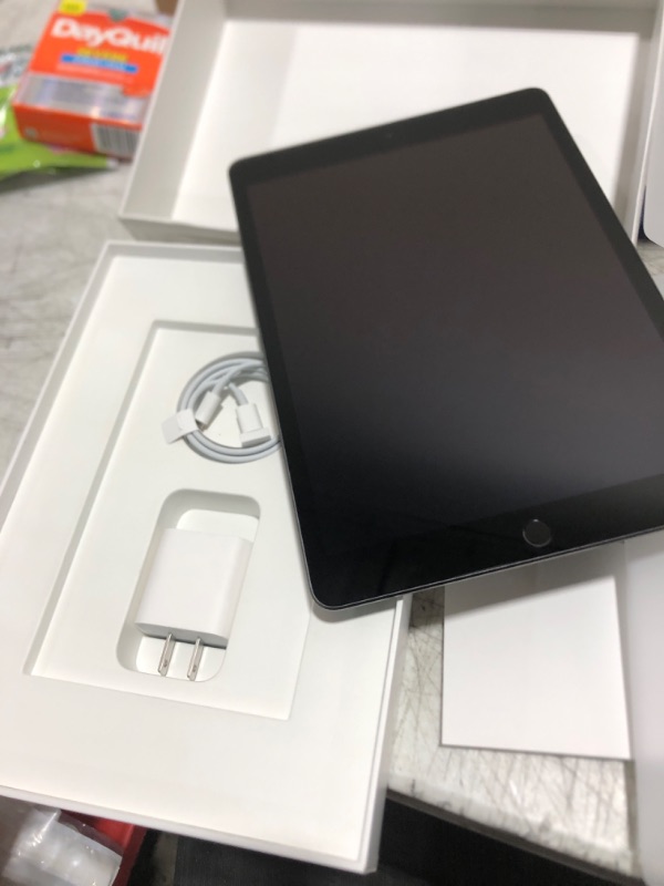 Photo 4 of Apple  - 10.2-Inch iPad (9th Generation) with Wi-Fi - 64GB - Space Gray