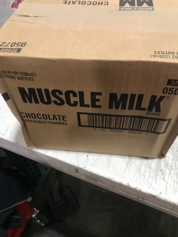 Photo 2 of Muscle Milk Genuine Protein Shake, Chocolate, 25g Protein, 11.16 Fl Oz (Pack of 12), Packaging May Vary
Exp 01/25/25