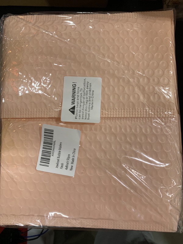 Photo 2 of Jowlroel Peach Bubble Mailers 4x8'' 50 Pack, Cushioning Padded Envelopes, Shipping Envelopes, Mailing Envelopes, Padded Mailers, Packaging Bags, Bubble Envelopes Usable Size 4x7"