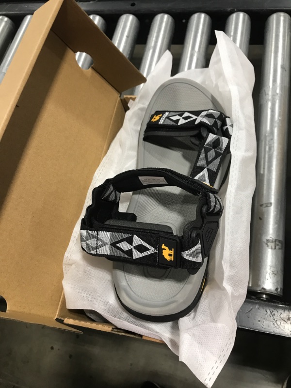 Photo 1 of CAMEL CROWN Mens Hiking Sandals Waterproof with Arch Support Open Toe Summer Outdoor Comfort Beach Water Sport Sandals Grey/White
size 8 