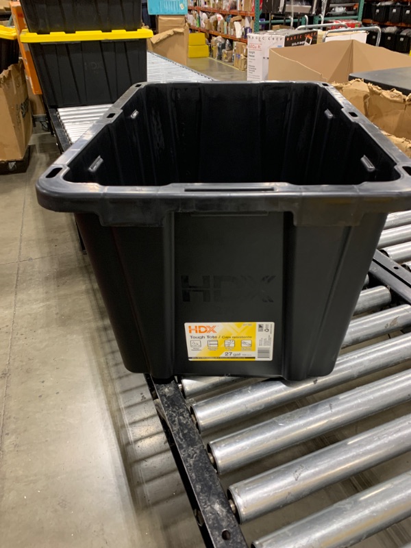 Photo 2 of HDX tough tote 27gal- no lid