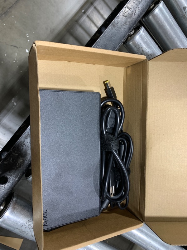 Photo 2 of Original 300W 20V 15A adl300sdc3a AC Charger Fit for Lenovo Legion R9000P R9000K Y9000K Y9000X Lenovo Gaming Legion 5 pro 7i 5i 15 16 17 Laptop Adapter Power Supply Cord