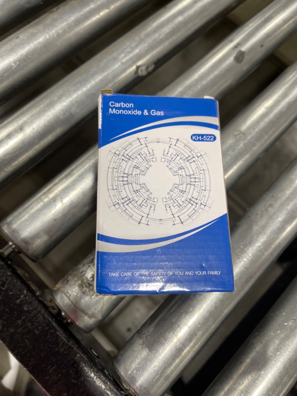 Photo 2 of Combination Gas & Carbon Monoxide Detectors - Plug in Carbon Monoxide Alarm & Natural Gas Detector for Home, 2-in-1 Co Detector & Combustible Gas Detector with Digital Display, Easy to Install