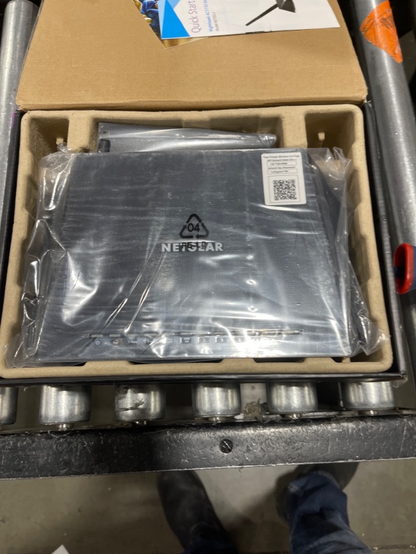 Photo 1 of NETGEAR Nighthawk Smart Wi-Fi Router, R6700 - AC1750 Wireless Speed Up to 1750 Mbps | Up to 1500 Sq Ft Coverage & 25 Devices | 4 x 1G Ethernet and 1 x 3.0 USB Ports | Armor Security