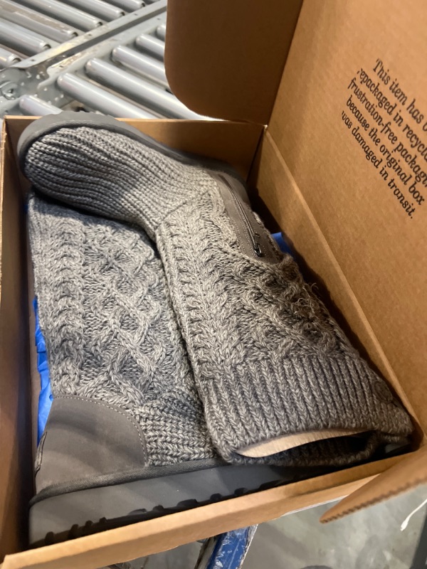 Photo 3 of (Has Hole) UGG Women's Classic Cardi Cabled Knit Boot, Grey, 8