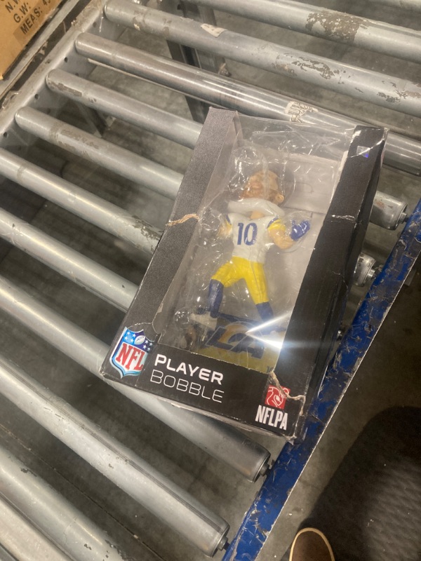 Photo 2 of Cooper Kupp (Los Angeles Rams) Highlight Series Bobblehead by FOCO