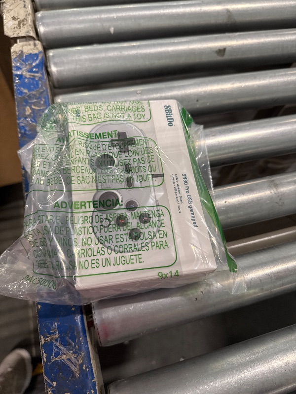 Photo 1 of 8Bitdo SN30 Pro USB Wired Controller Retro Classic GamePad for Switch, PC Windows & Raspberry PI (Gray edition)