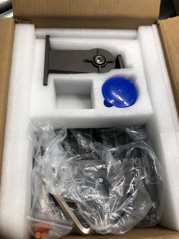 Photo 1 of LEDMO LED Parking Lot Lighting 150W LED Shoebox Lights Adjustable Street Lights with Dusk to Dawn Photocell Slip Fitter 5000K Waterproof IP65 Commercial Outdoor Light for Yard Barn Garage Shop Patio