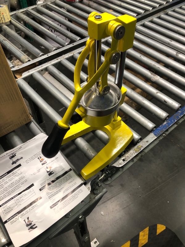 Photo 1 of ***item works, but seems like not line up when crash down, may be work not very well*** CO-Z Hand Press Juicer Machine, Manual Orange Juicer and Professional Citrus Juicer for Orange Juice Pom Lime Lemon Juice, Commercial Lemon Squeezer and Orange Crusher