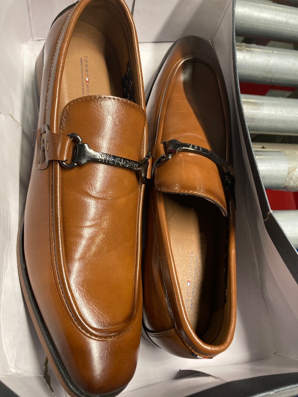 Photo 2 of ***DAMAGE BOX*** Tommy Hilfiger Men's Senner Loafer, Medium Brown 120, 10.5