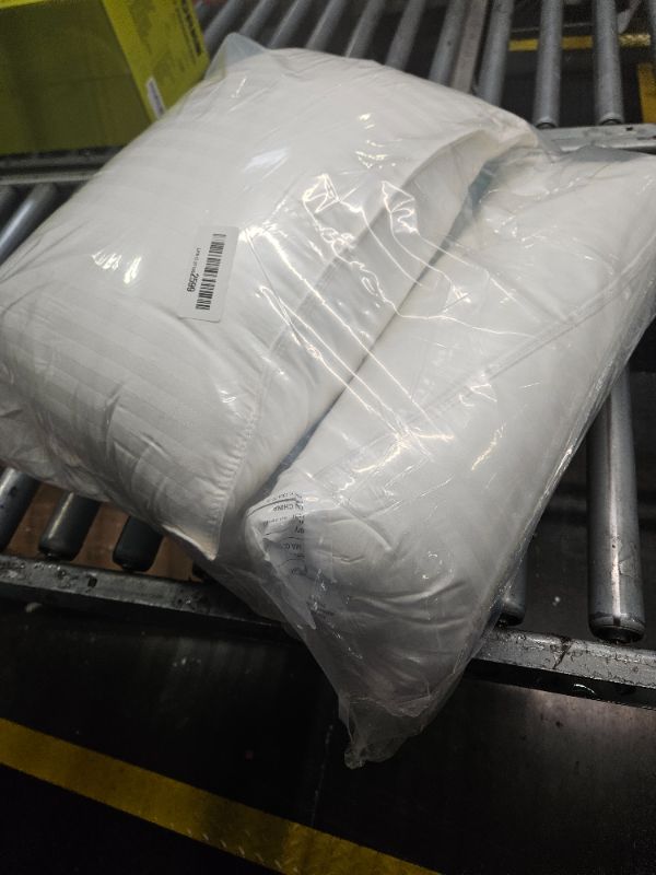 Photo 2 of **USED**
Beckham Hotel Collection Bed Pillows Standard / Queen Size Set of 2 - Down Alternative Bedding Gel Cooling Pillow for Back