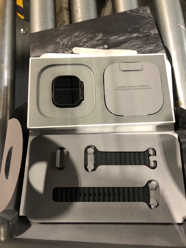 Photo 4 of Apple Watch Ultra 2 [GPS + Cellular 49mm] Smartwatch