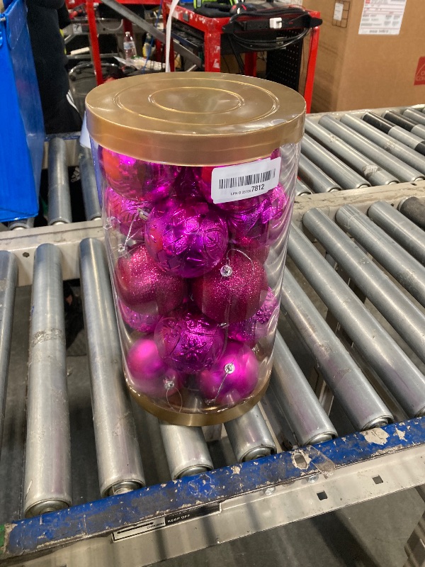 Photo 1 of 20ct Fuchsia Pink Christmas Ball Ornaments Shatterproof Plastic Christmas Tree Decorations for Xmas Party Home Office Holiday Decor -Large Size (3.15", 80mm)