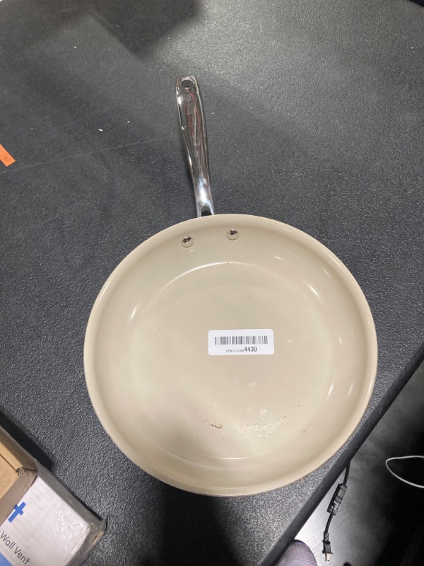 Photo 2 of ***VERY USED****Redchef Nonstick Frying Pan Skillet, Ceramic Non-Stick Saute Pans, 9.5 inch Cooking Fry Pan with Stay Cool Handle, All Stovetops (Gas, Electric & Induction), Dishwasher/Oven Safe, PFAS-Free, Non Toxic