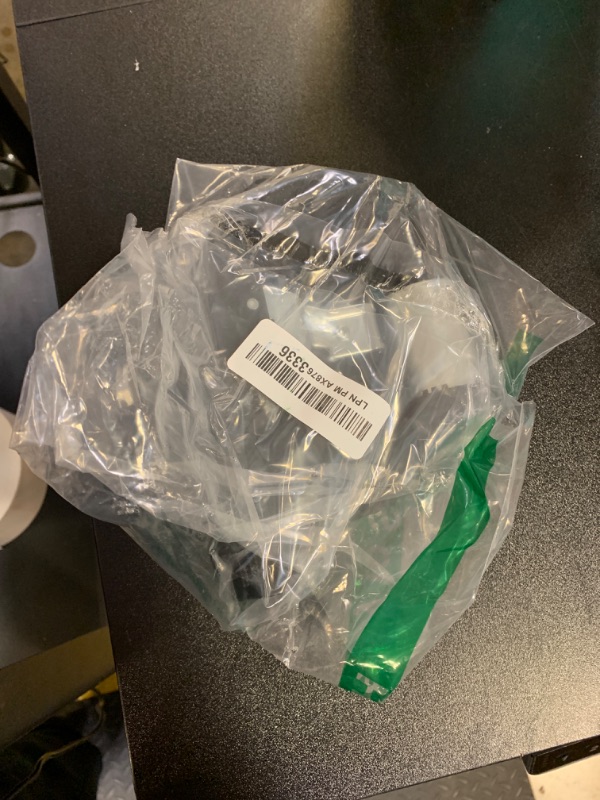 Photo 1 of Trunk Latch Assembly for Chevy Suburban Tahoe Equinox Traverse GMC Yukon Acadia Terrain Cadillac Escalade XT5 Buick Regal Enclave Rear Back Hatch Latch Tailgate Lock Actuator Replace 13527320 13519125