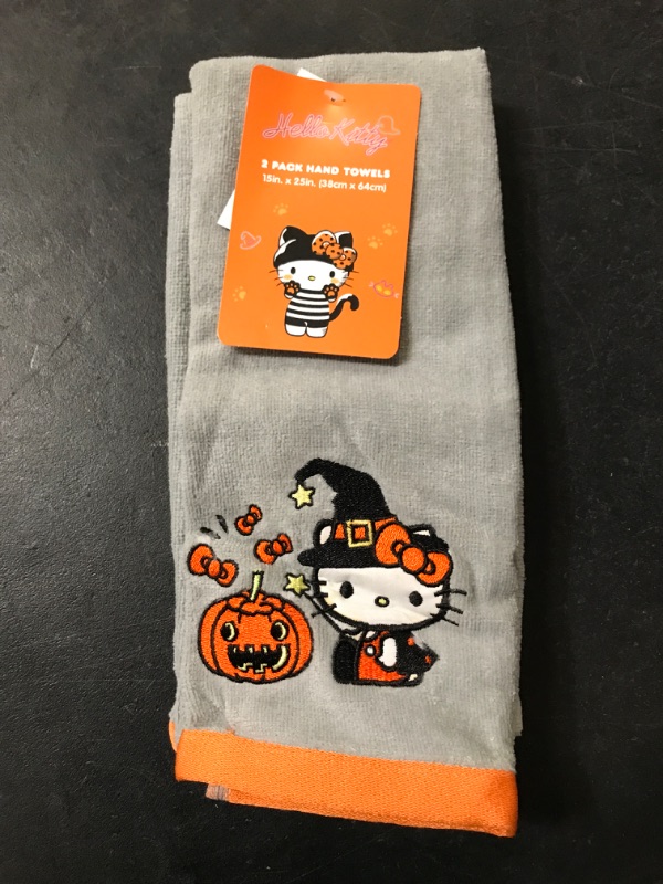 Photo 1 of Hello Kitty Halloween 2 pack hand towels 15inx25in