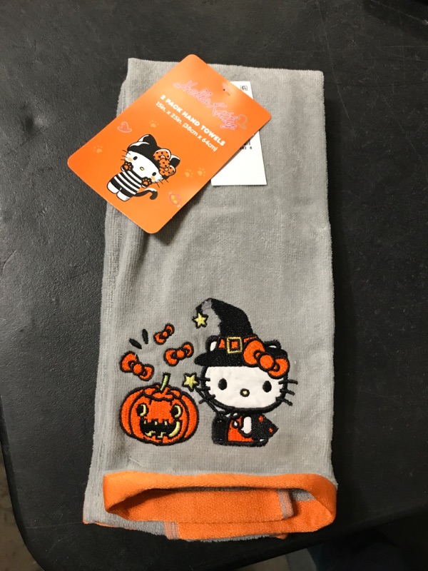 Photo 1 of Hello kitty Halloween hand towels 2pck 15inx25in