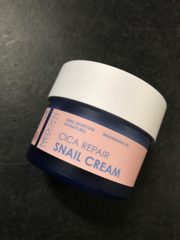 Photo 1 of NEOGEN CICA REPAIR SNAIL Line Excellent recovery and soothing effects from CICA PURE COMPELX restores healthy-looking firm skin (Cream)