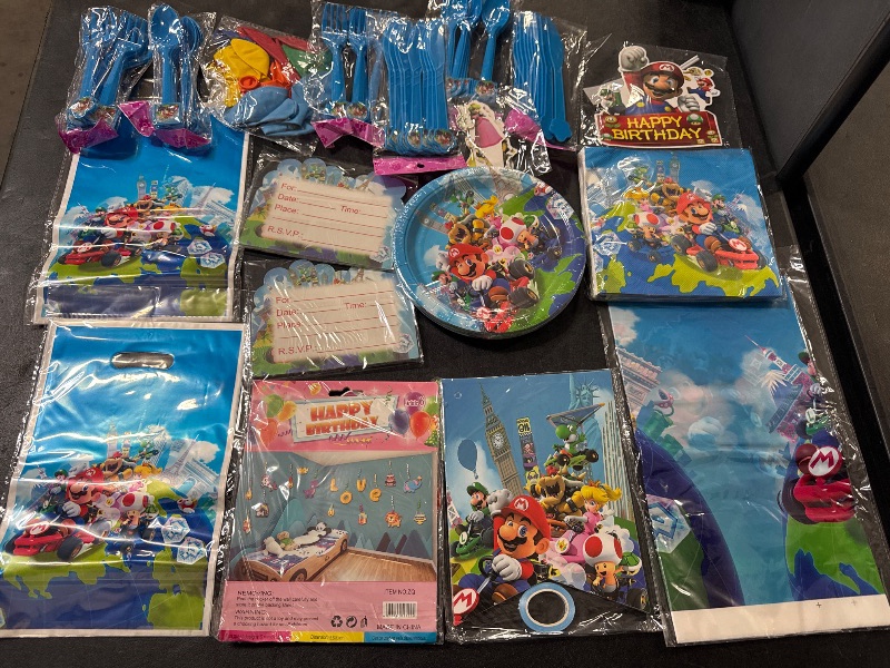 Photo 1 of 186PCS For 20 guests Super Video Games Party Supplies Kit Birthday Party Supplies Tableware Kit Theme Birthday Banner, Balloons gift bags baby shower
