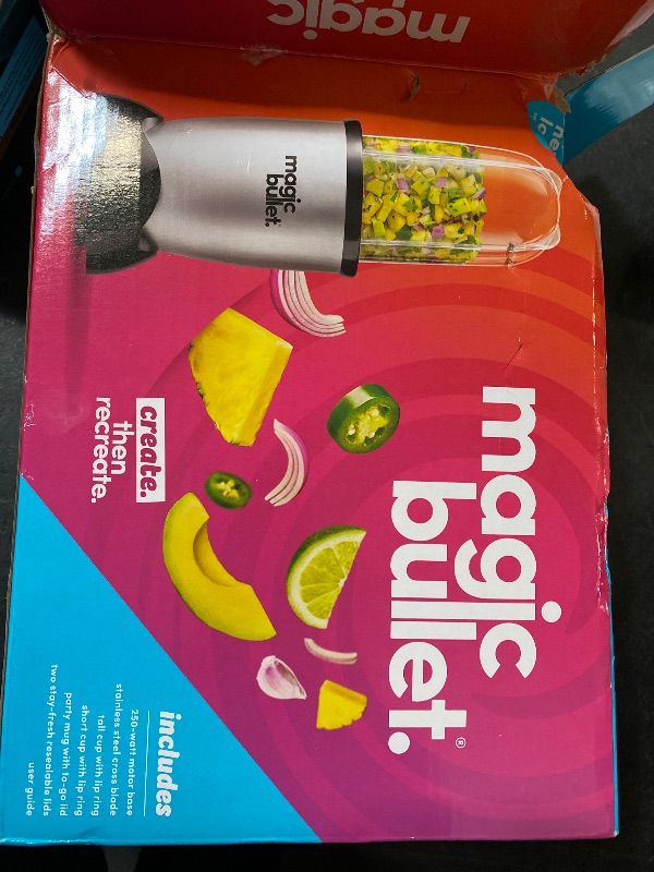 Photo 1 of Magic  Blender, Small, Silver, 11 Piece Set