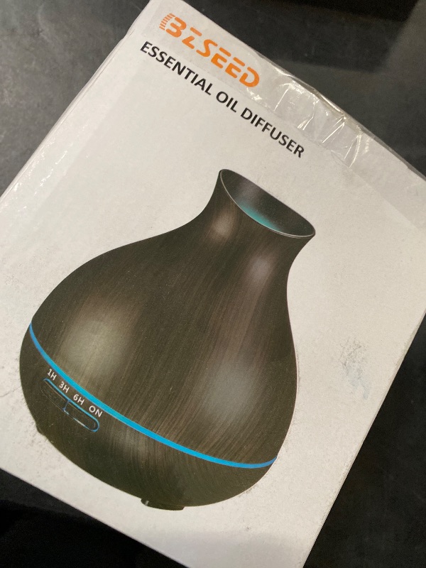 Photo 1 of BZseed Aromatherapy Essential Oil Diffuser, 550ml Ultrasonic Fragrant Oil Large Room Humidifier, Diffusers for Home with Timer and Waterless Auto-Off, 7 Color LED Lights,Cool Mist Humidifiers
