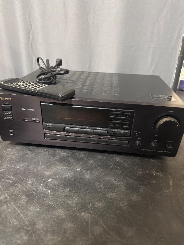 Photo 1 of Onkyo TX 8211 2 Channel 50 Watt Am FM Stereo Receiver 8532
