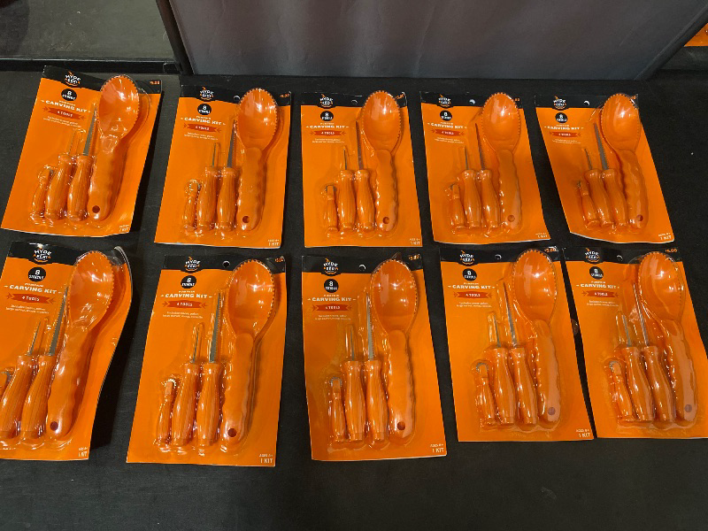 Photo 1 of 10 Halloween Carving kits 