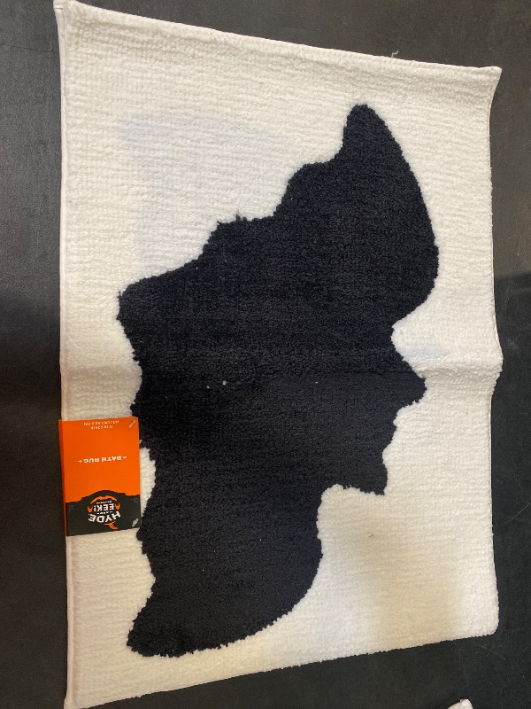 Photo 1 of Halloween bat bath rug. 