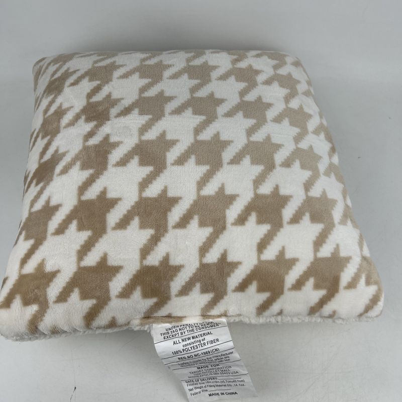 Photo 1 of  Oversized Threshold Square Throw Pillows 18 X 18