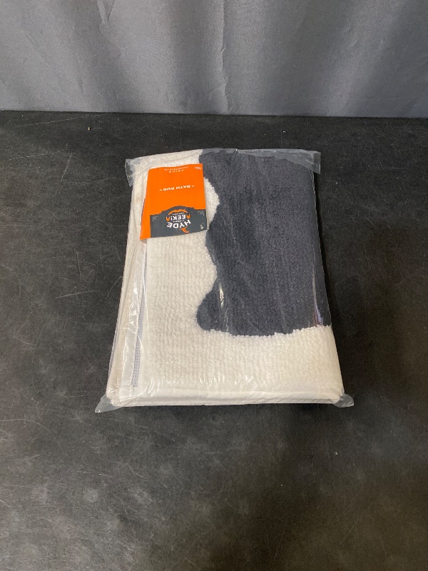 Photo 1 of 17 x  24" Halloween Bat Bath Rug Cream - Hyde & EEK! Boutique