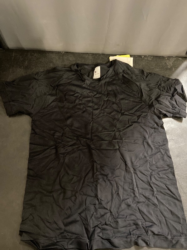 Photo 1 of M Men's Short Sleeve Seamless T-Shirt Black