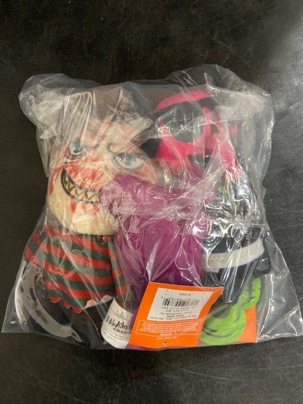 Photo 1 of 4 Item Seasonal & Party Supplies Bundle | 4 Cat Toys, 2 Plushies