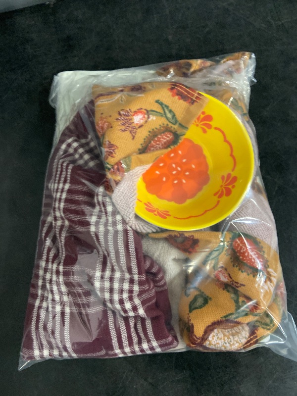 Photo 1 of 5 Items Seasonal & Party Supplies, Office Supplies, Kitchen & Dining Bundle | 2Bowls, 3 Kitchen Towels, 1 Binder