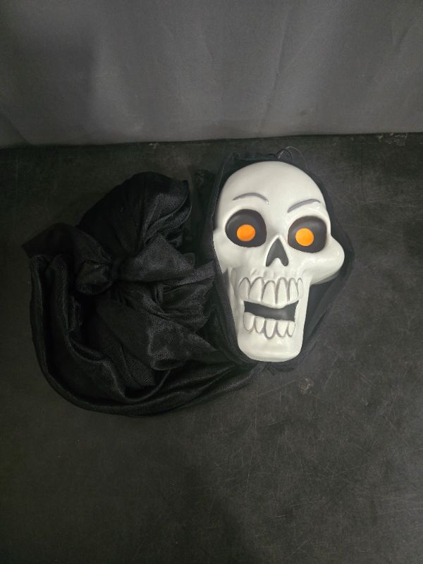 Photo 1 of Hyde & Eek Blacklight Glow Ghoul Skull Halloween Prop
